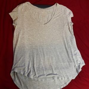 Women’s American Eagle Short Sleeve Tee